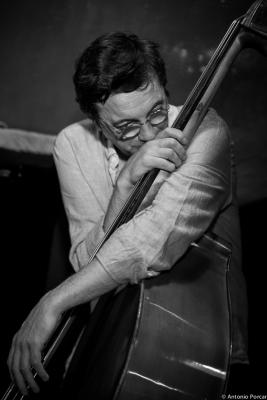 Javier Colina (2014) in Jimmy Glass Jazz Club. Valencia.
