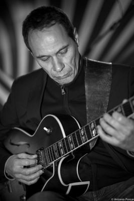 Yves Brouqui (2015) in Avui Jazz. Vila-real