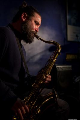 Javier Vercher (2016) in Jimmy Glass Jazz Club. Valencia.