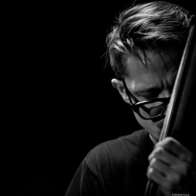 Eivind Opsvik (2017) at  Jimmy Glass Jazz Club. Valencia.