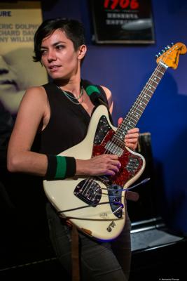 Ava Mendoza (2019) at Jimmy Glass Jazz Club. Valencia