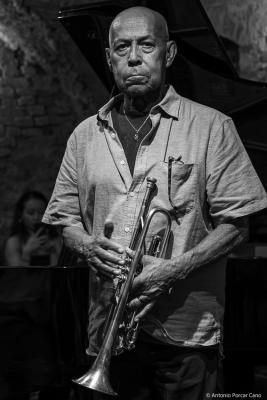 Eddie Henderson at Castello's Jazz Bar. Certaldo Alto. Tuscany, 2025.
