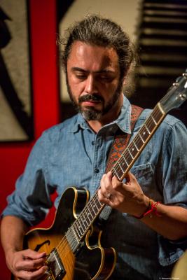 Nicolás Vera (2018) at Thelonious Jazz Club. Santiago de Chile.