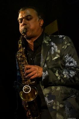 Rudresh Mahanthappa (2018) at Jimmy Glass Jazz Club. Valencia.