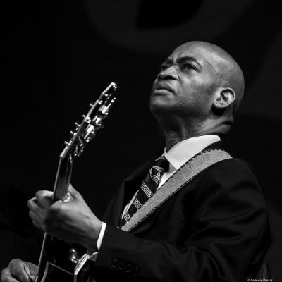 Russell Malone at Festival de Jazz de Valencia, 2018.
