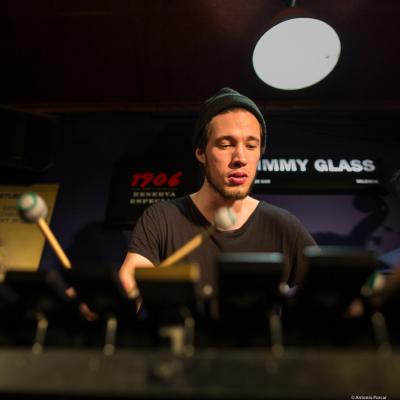 Simon Moullier (2020) at Jimmy Glass Jazz Club. Valencia.
