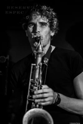 Tobias Meinhart (2019) at Jimmy Glass Jazz Club. Valencia.