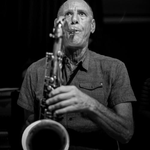 Joshua Charles Harris (2017) at Café Mercedes Jazz Club. Valencia